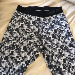 dri fit Nike workout pants
